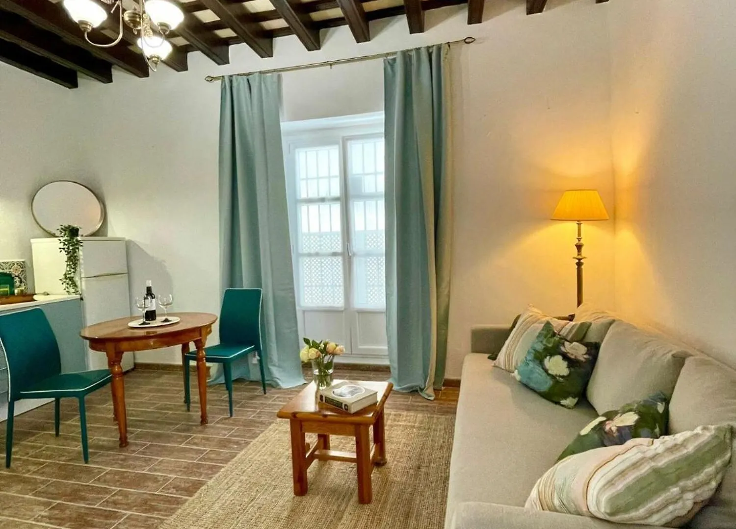 Vakantiehuis Ginva - Casa Palacio La Templanza El Puerto de Santa María Spanje